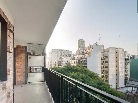 Excelente 3 ambientes muy luminoso al frente.