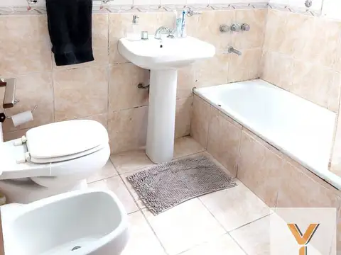 Depto Tipo Casa 2 ambientes con 1 baño