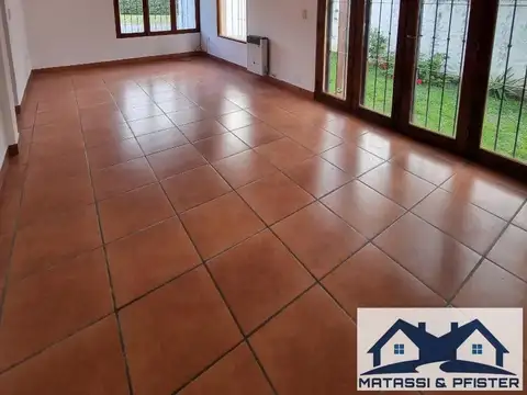 Casa en Alquiler de 3 dormitorios