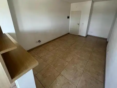 Departamento 3 ambientes en alquiler con seguridad las 24hs.
