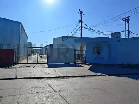 Depósito en alquiler con excelente ubicación estratégica