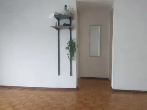 Departamento en Venta de 2 ambientes en Parque Centenario. Apto Credito.