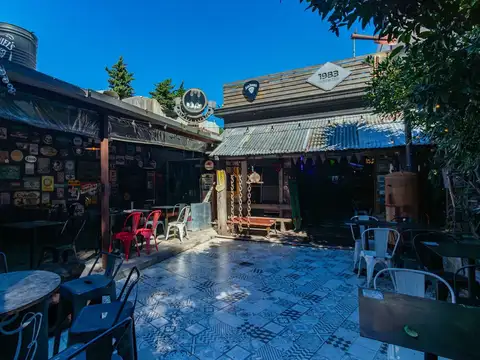 Avenida Luis Alberto de Herrera 2800