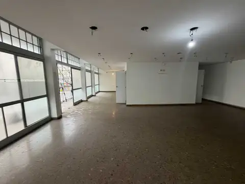 Oficina en Venta 31 años