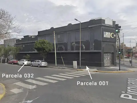 Venta Local comercial sobre 3 lotes, Boedo