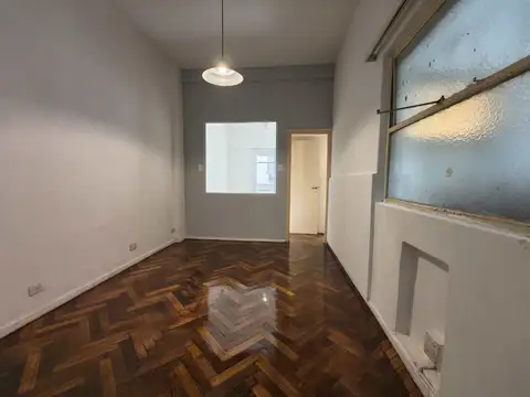 Departamento en Alquiler en Monserrat, $ 600.000