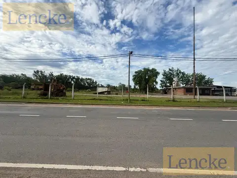 Terreno en Venta 44  mts Frente