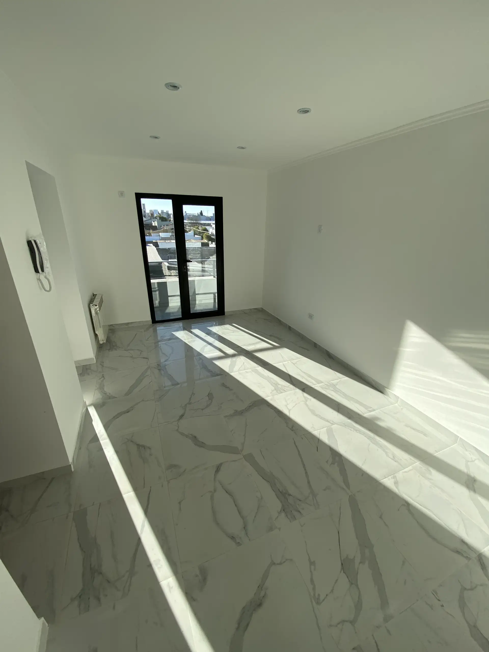 Depto 2 amb a estrenar de 48 m² con balcón — 1 dorm, excelente luz y ubicación (San Martín)