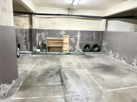 OPORT: COCHERA FIJA Y CUBIERTA - MANSILLA Y BILLINGHURST