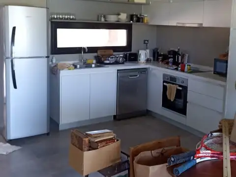 Depto Tipo Casa 3 ambientes con 2 baños