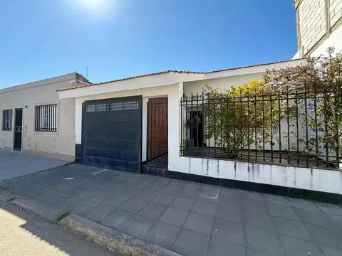 Casa en Venta en Barrio Industrial, USD 64.000