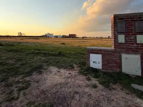 barrio 5, manzana , lote 25