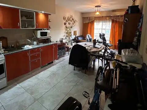 Departamento en Venta en Monte Castro, USD 90.000