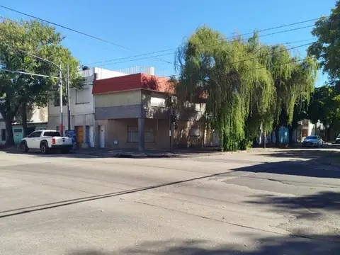 Local en Venta en Azcuenaga, USD 105.000