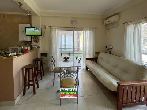 Monoambiente en zona centro y costanera