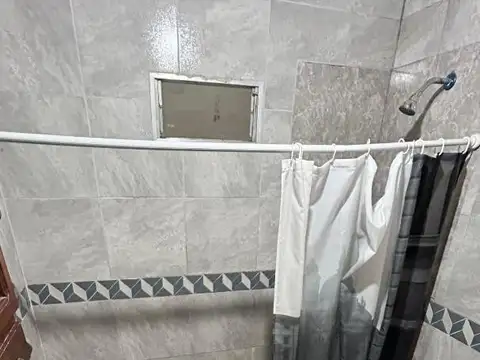 Se Alquila Casa de 2 dormitorios en Fontana