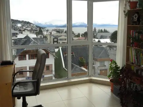 Departamento en Venta Centro Bariloche - 3 Dormitorios con vista al lago
