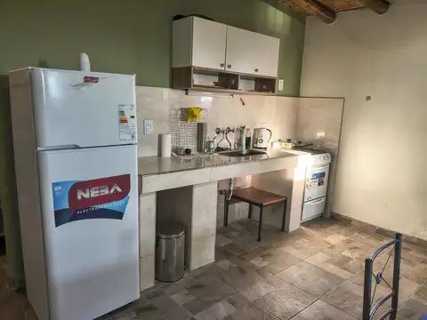VENTA SALON MULTIESPACIO CON DEPARTAMENTOS EN FRAY LUIS BELTRAN MAIPU MENDOZA