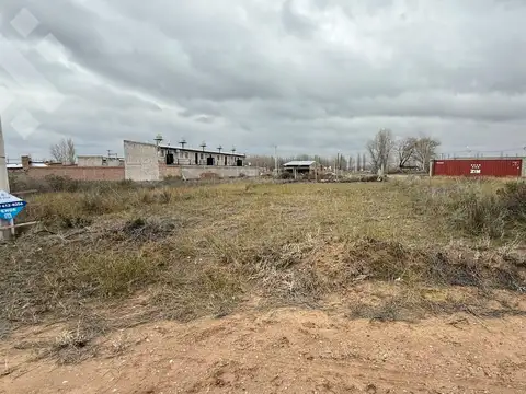 Terreno en Venta 30  mts Fondo