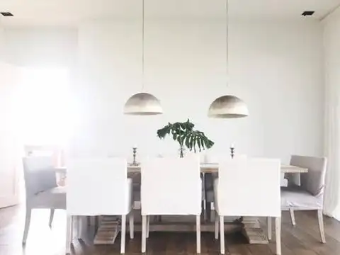 Casa en Alquiler Temporal de 4 dormitorios