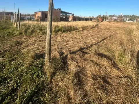 Terreno en Venta en Gowland, USD 19.000