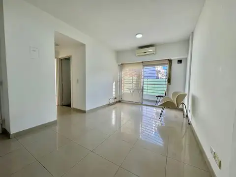 Alquiler | Departamento 2 Ambientes con Amplio Balcón | Apto Profesional | Monte Castro