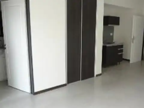 Av. Independencia 2700 , Piso 11