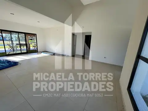 Casa en venta, Barrio La Arbolada