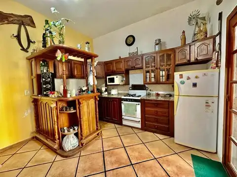 Depto Tipo Casa en Venta al Este