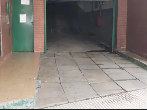 Cochera privada en alquiler Barracas
