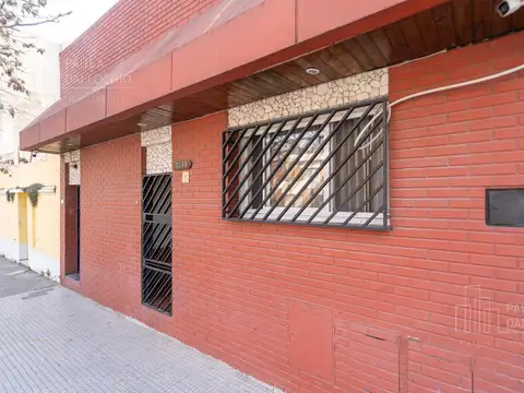 Depto Tipo Casa en Venta de 7 ambientes