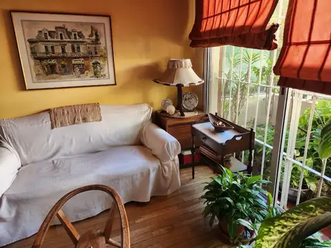 Depto Tipo Casa en Venta en Almagro, USD 240.000