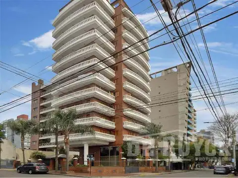 Alvear esquina Conesa al 300