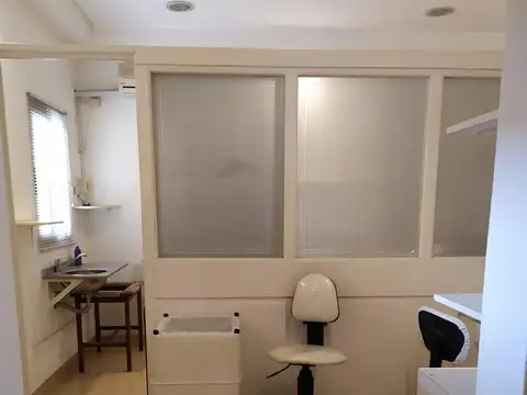 Casa 5 ambientes con 1 baño