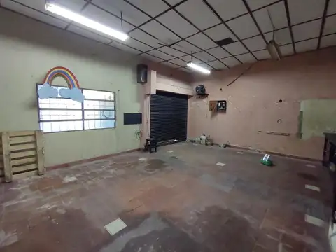 Galpon en Alquiler en Llavallol, $ 600.000