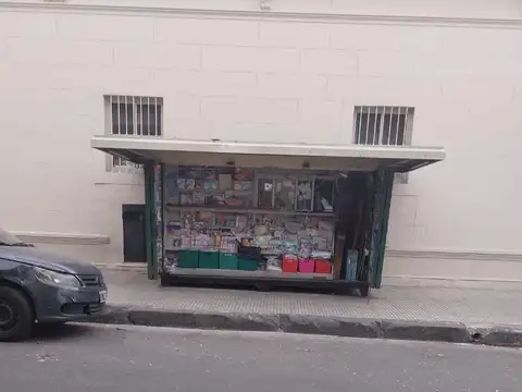 Fondo de comercio Puesto Diarios Flores