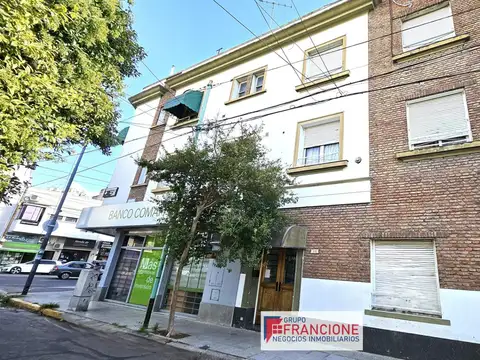 Depar 2 Amb. Apto Credito/Prof. Villa Devoto Cerca de Shop.