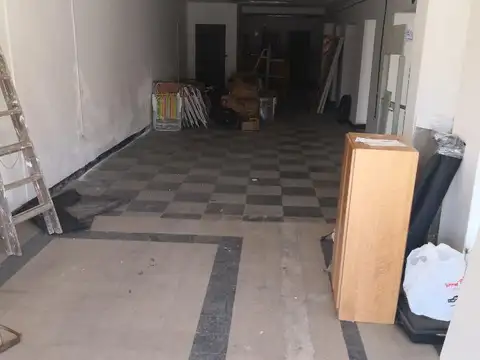 Local en Venta en Urquiza, USD 120.000