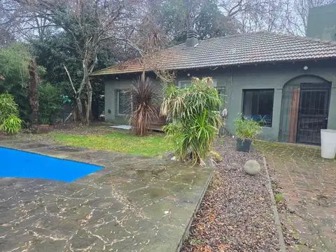 Quinta en Venta con 1 cochera