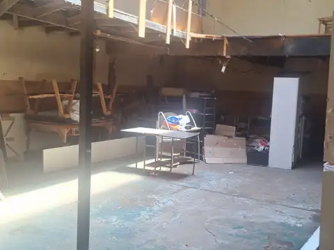 Del Tigre 4100, Piso PB