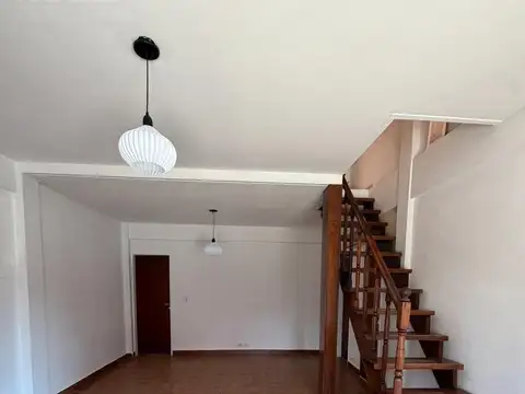 Casa en Venta en Munro, USD 135.000