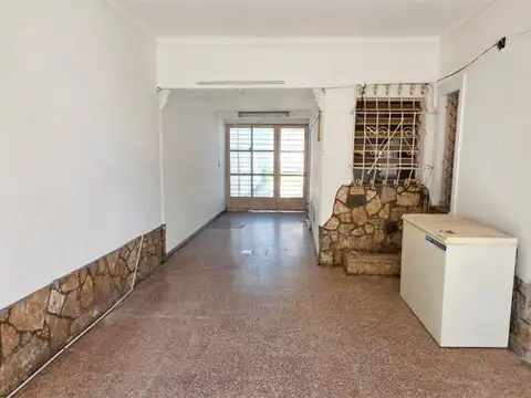 Bv. Oroño 2745 , Piso 0