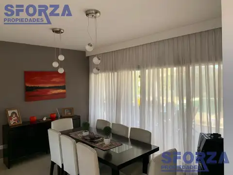 Casa en Venta en Bella Vista, USD 830.000