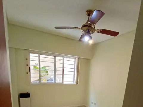 Departamento en Alquiler en Almagro, $ 800.000