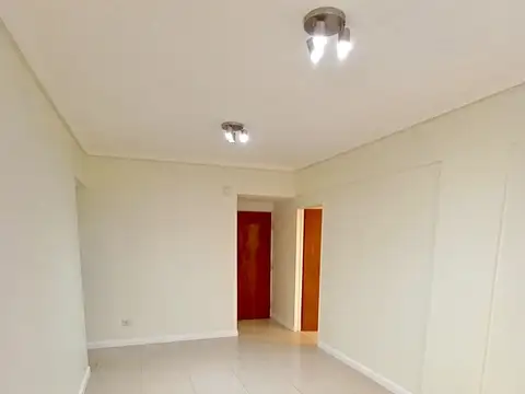 Lezica 4300, Piso PB