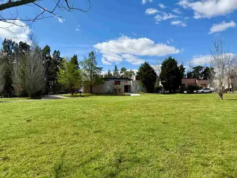 Terreno en Venta de 849,0 m2