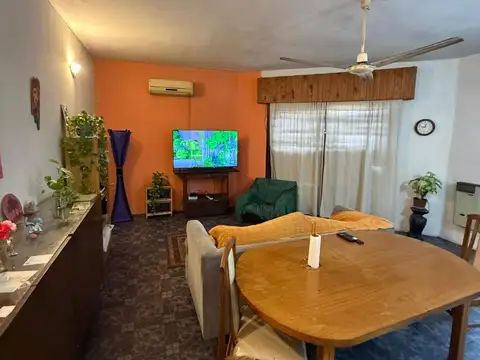 Depto Tipo Casa en Venta de 3 dormitorios