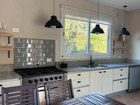 Casa en Alquiler de 3 dormitorios