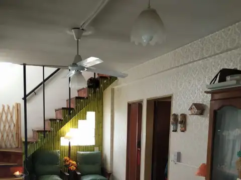 Casa en Venta en Castelar, USD 98.000