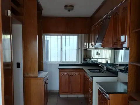 San Martin 1100, Piso 1 A